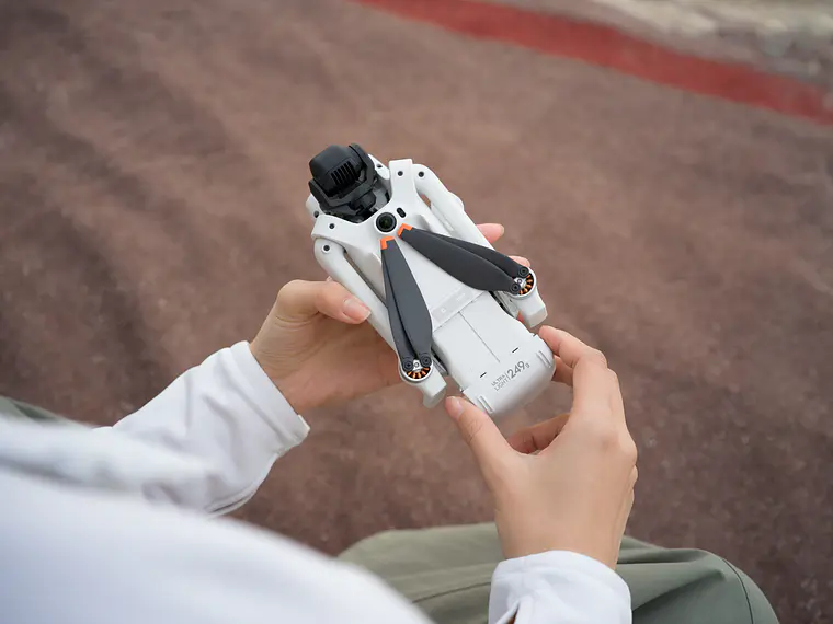 DJI Lito 1 Fly More combo (DJI RC-N3) 8