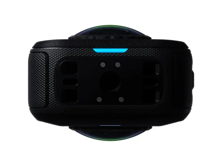 Insta360 X6 360° 8K Camara Essentials Bundle (Midnight Black) 4