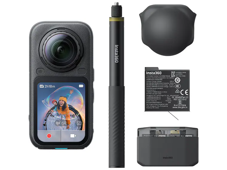 Insta360 X6 360° 8K Camara Essentials Bundle (Midnight Black) 1
