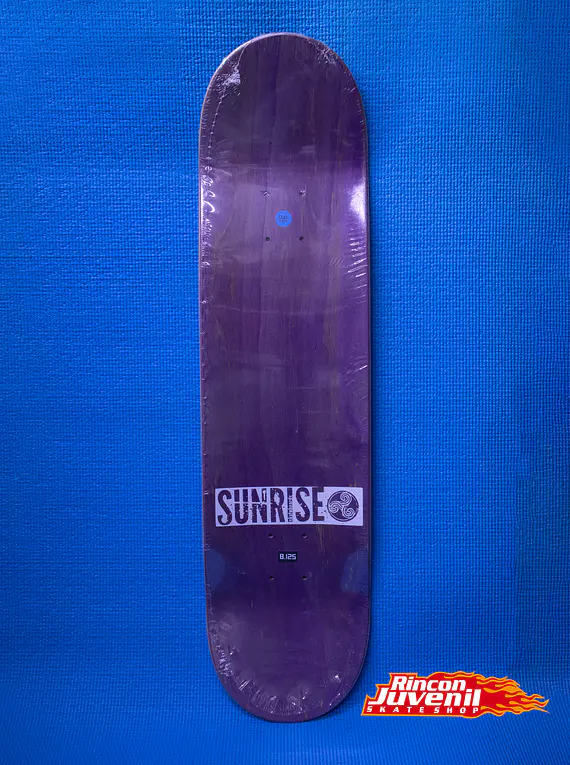 Tabla Skate Sunrise Serie Brujos 8.125
