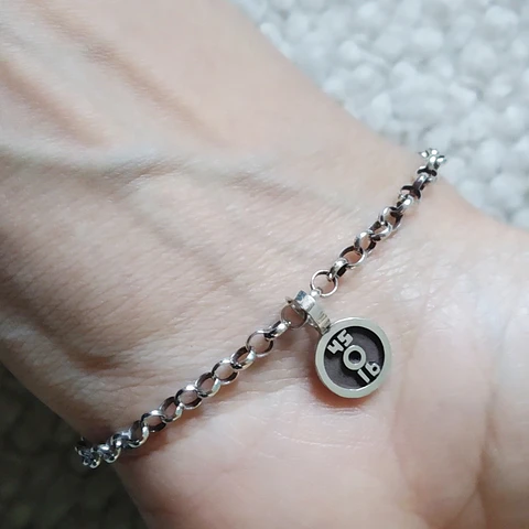 PULSERA VICTOR