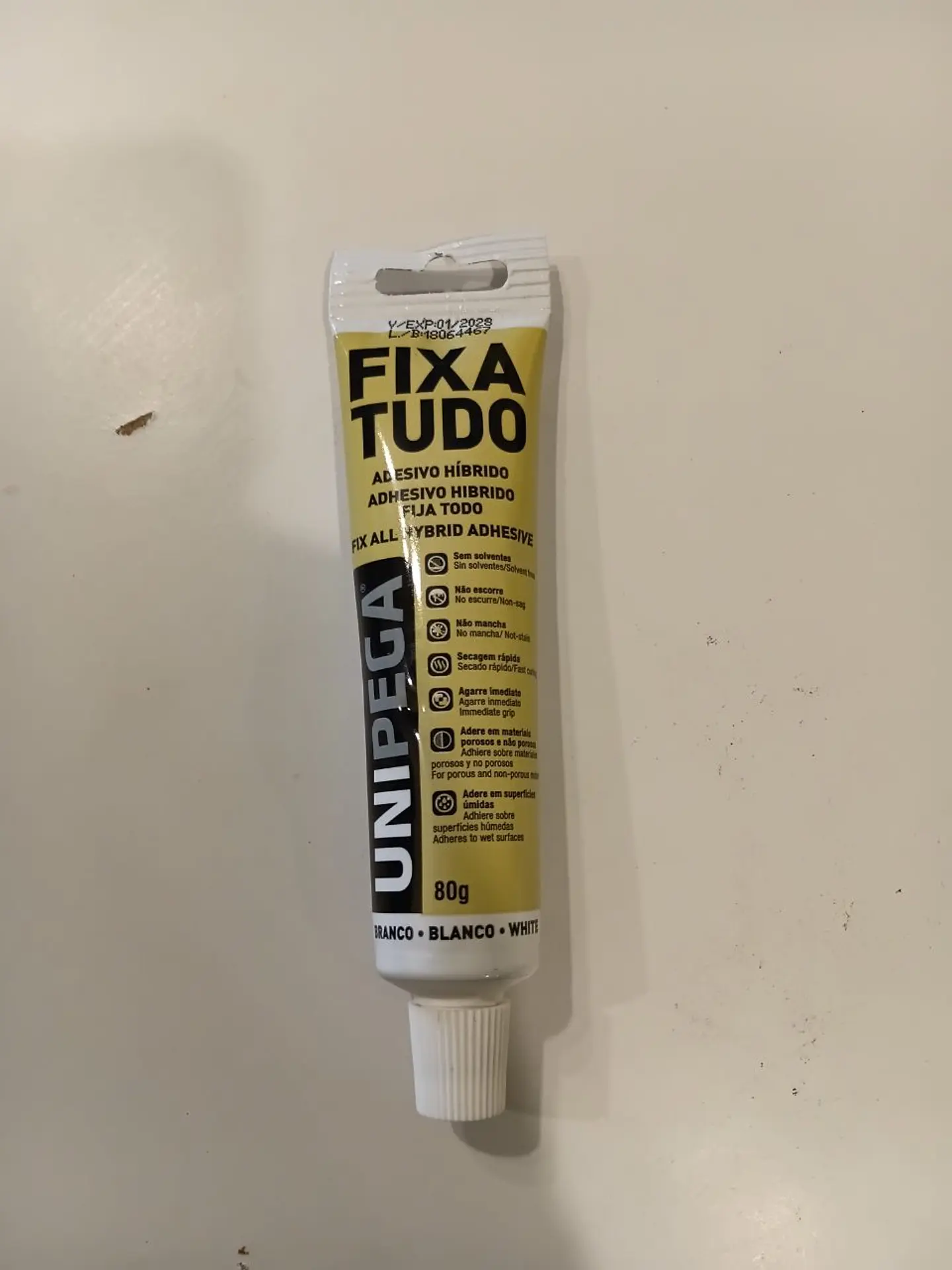 Fixa tudo 89g Unipega 1