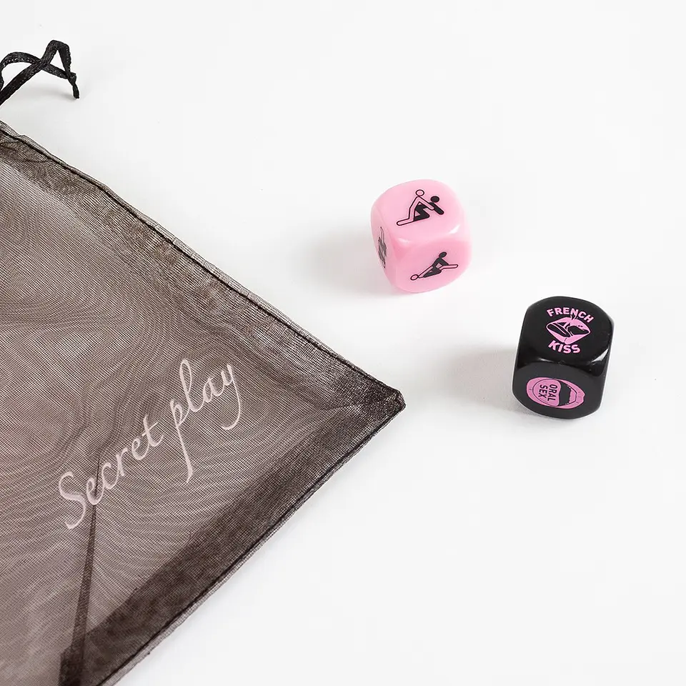 Conjunto 2 Dados Foreplay Fanatics! Dice Lovers! Secret Play 4