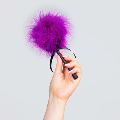 Pluma Roxa Secret Play