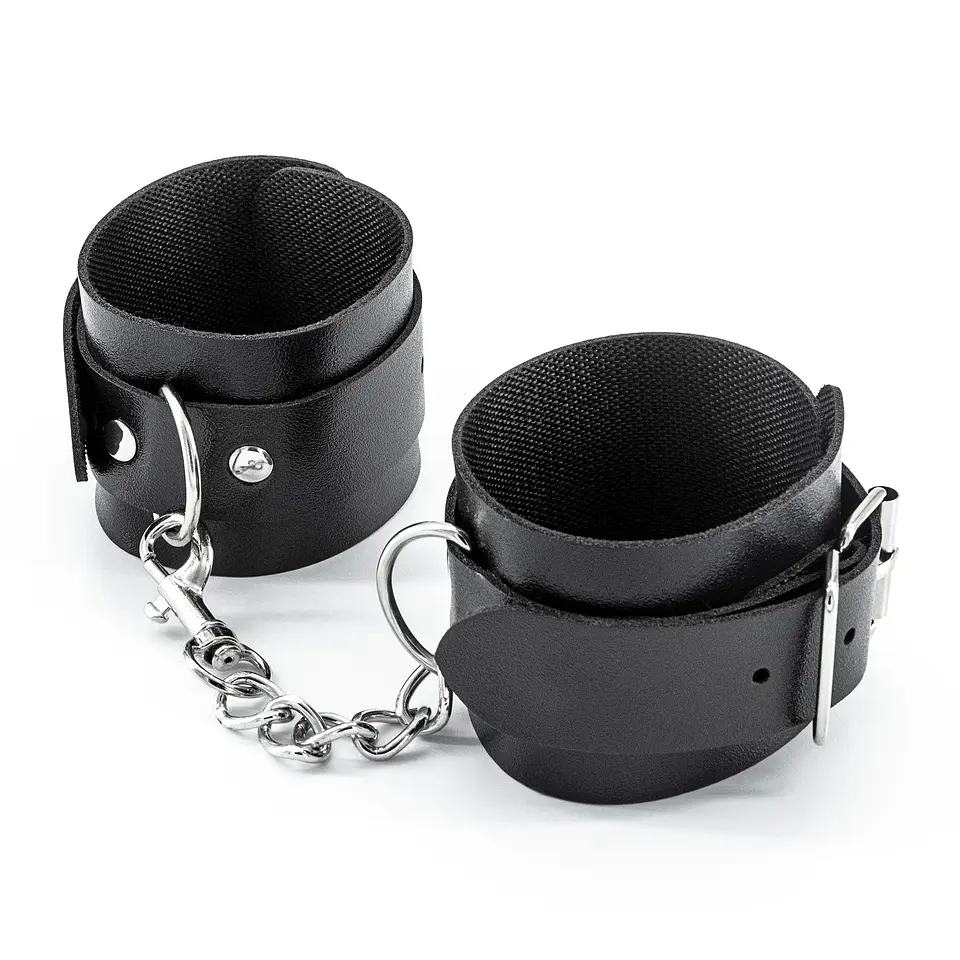 Kit Bondage Punisher com 8 Peças Crushious 3