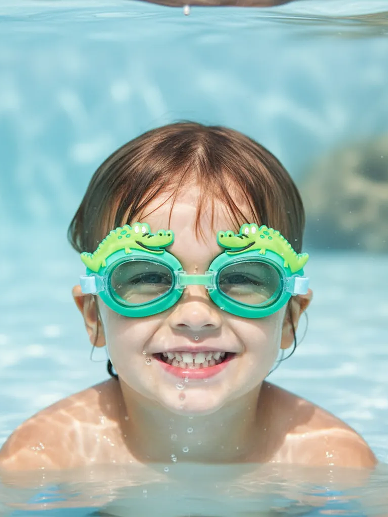 Lentes De Natacion Para Niños Con Diseños Divertidos 11