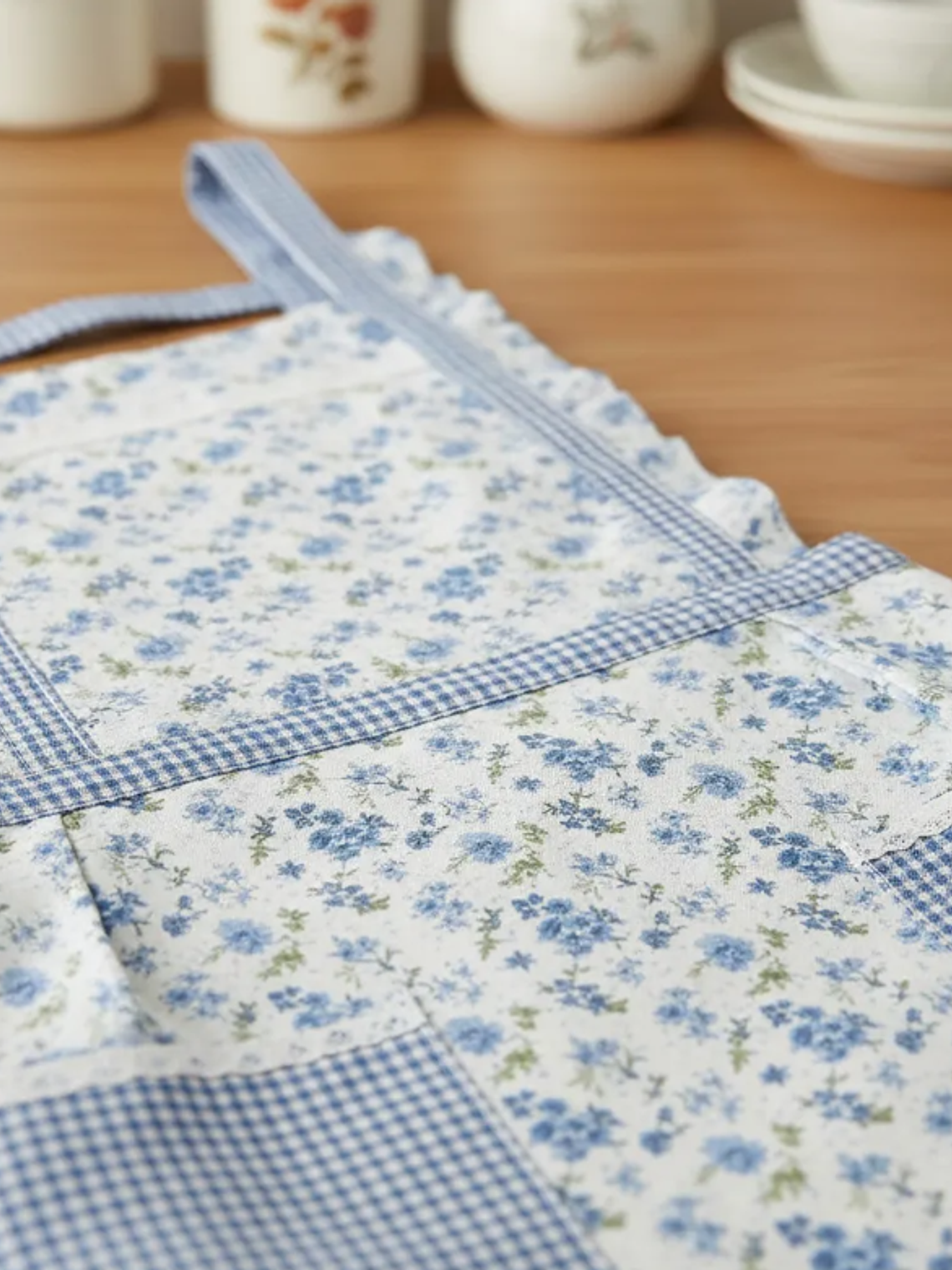 Delantal De Cocina Floreado Rosado Cuadrillé Con Bolsillos 6