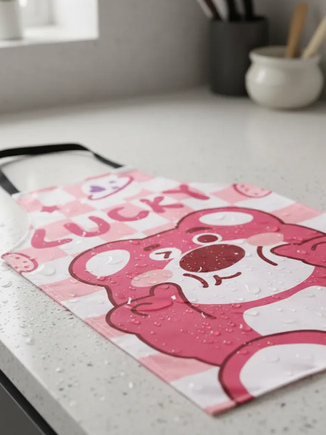 Delantal de cocina diseño oso rosa Lucky kawaii impermeable 5