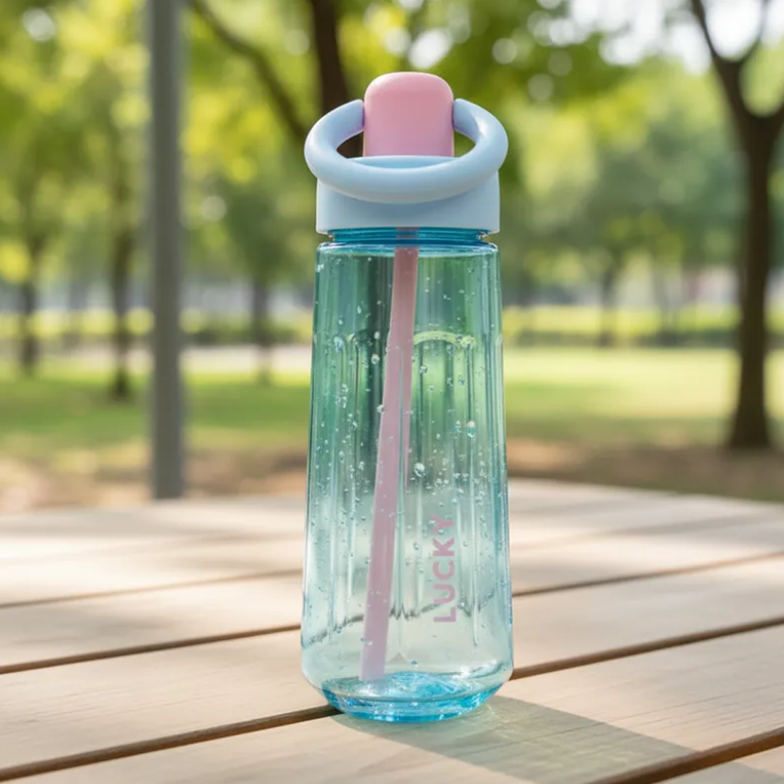 Botella de agua Lucky con bombilla y asa colores pastel 4