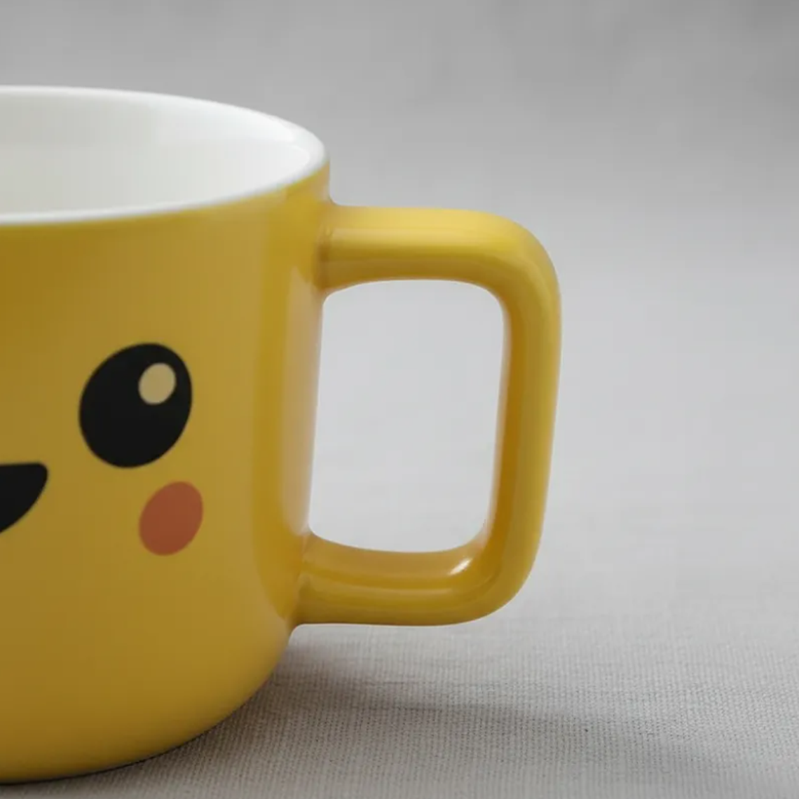 Tazón cerámica emoji carita kawaii amarillo  2