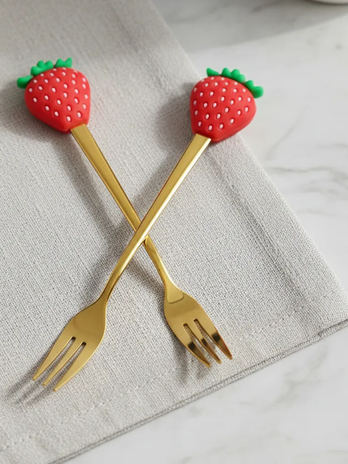 Set Tenedores De Postre Diseño Frutilla Dorados 16cm 4