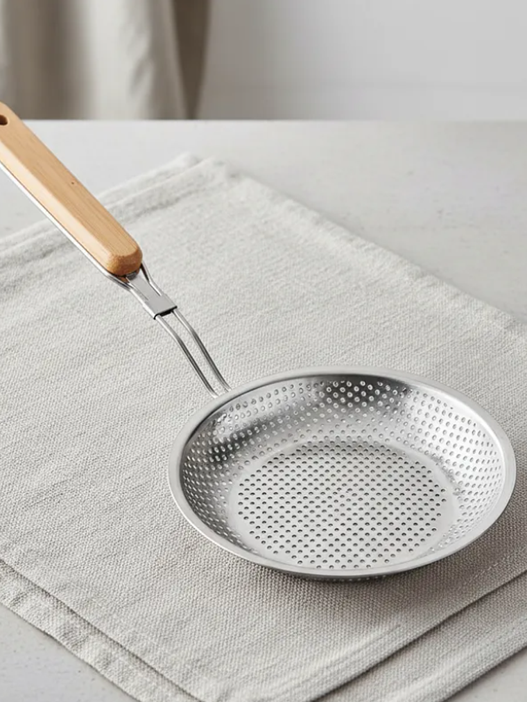Colador Espumadera Acero Inoxidable Mango Madera 16cm Cocina 2