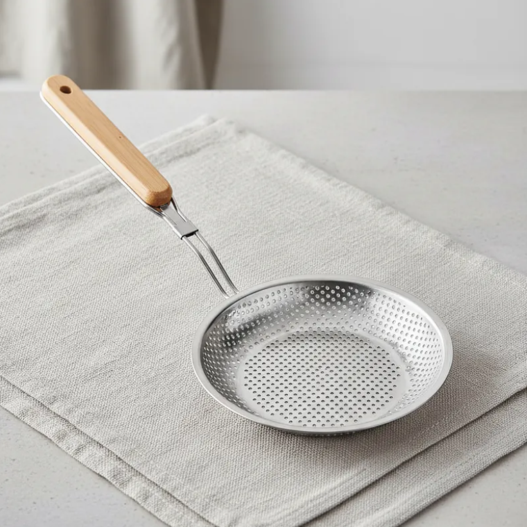 Colador Espumadera Acero Inoxidable Mango Madera 16cm Cocina 2