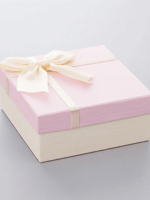 Set Caja de regalo cuadrada rosada con lazo