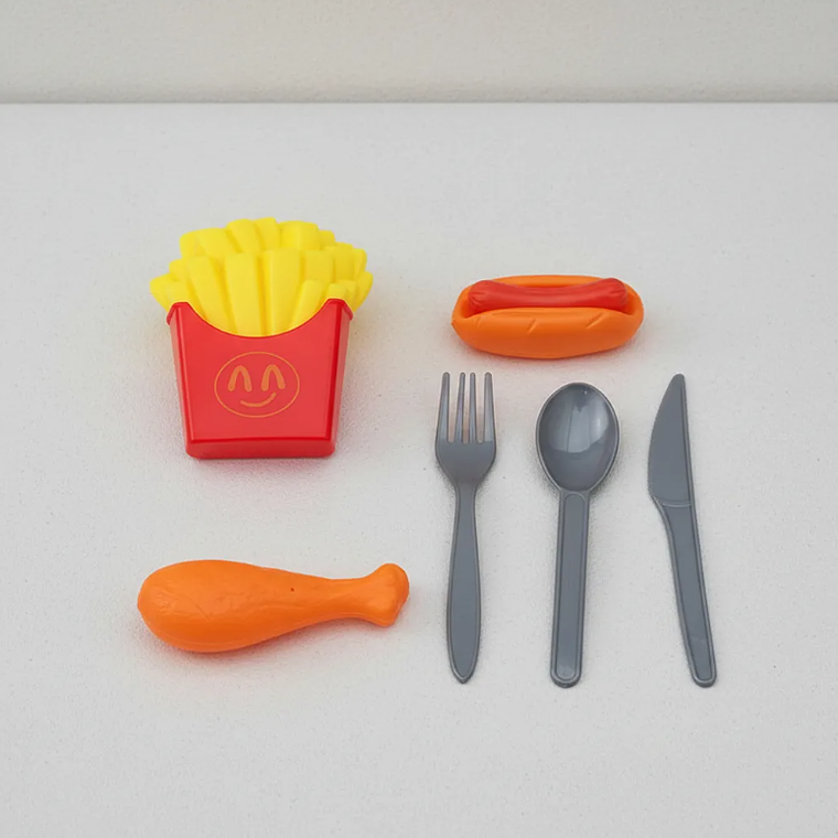 Set Juguete Comida Rápida con Cubiertos para Niños 2
