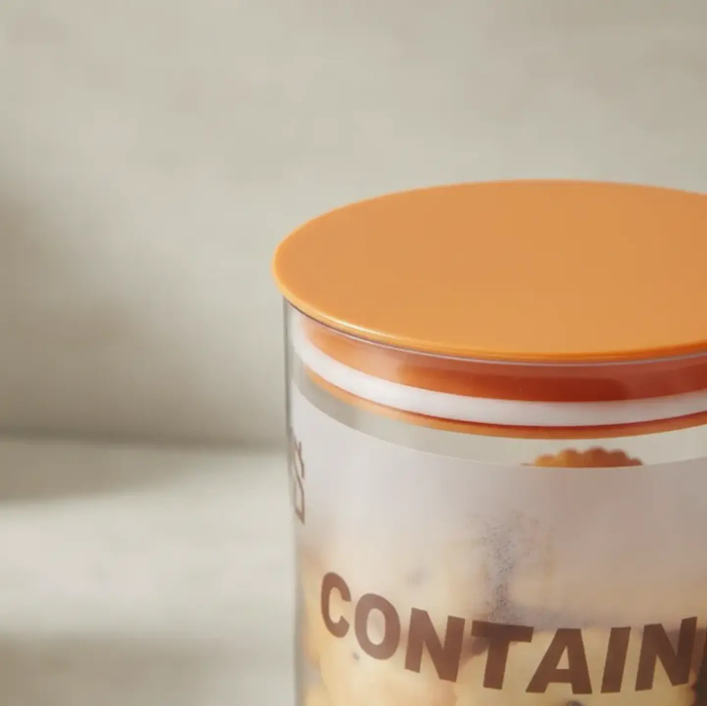 Contenedor Hermético Acrílico 670ml con Tapa Naranja 4