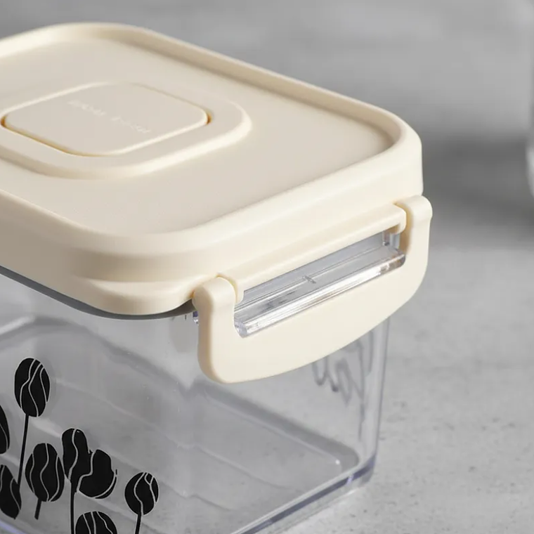 Contenedor Hermético Plástico con Tapa  8