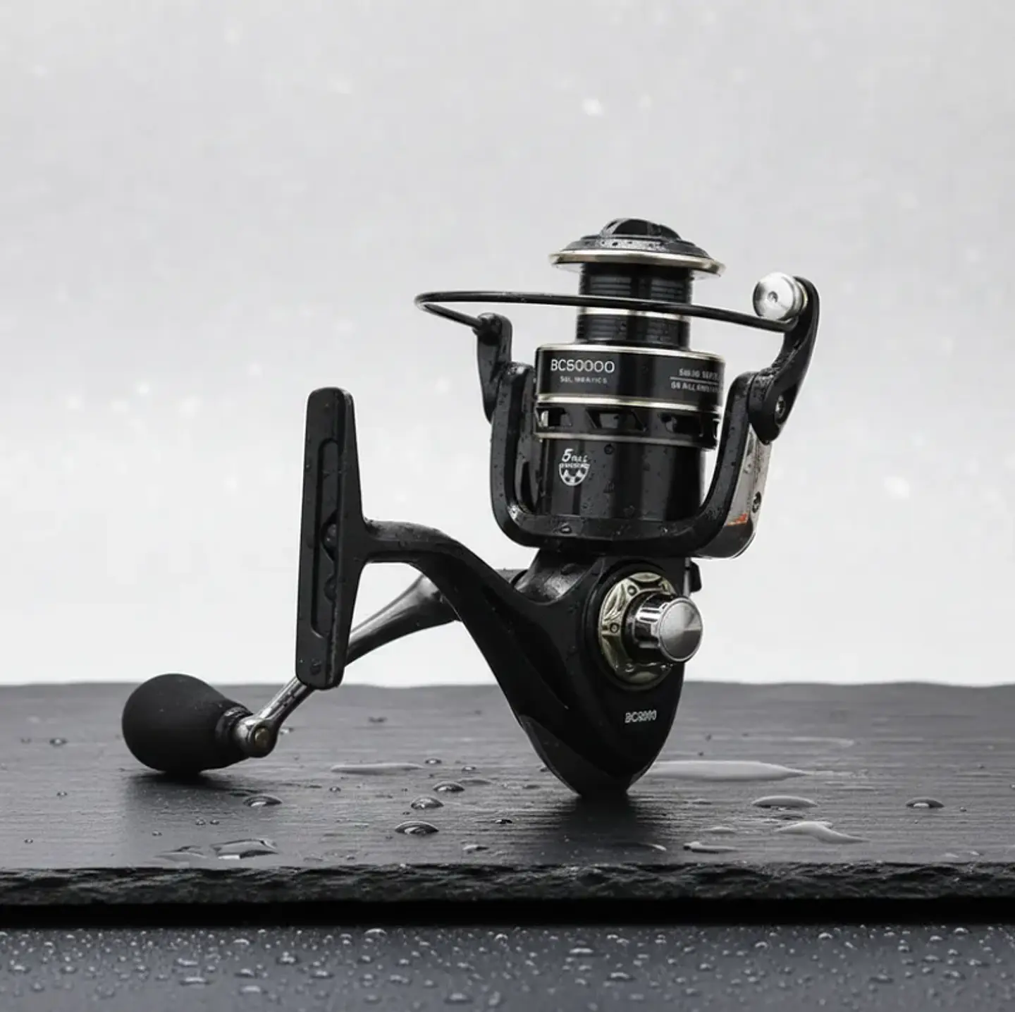 Carrete De Pesca Spinning Metálico Serie BC6000 Negro 4