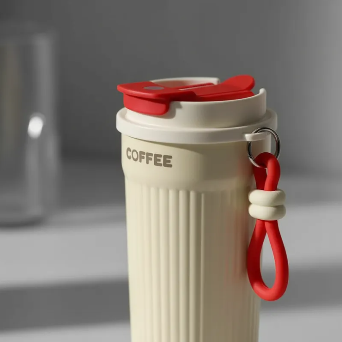 Vaso Térmico Para Café 400ml Portátil Con Tapa Y Correa 1