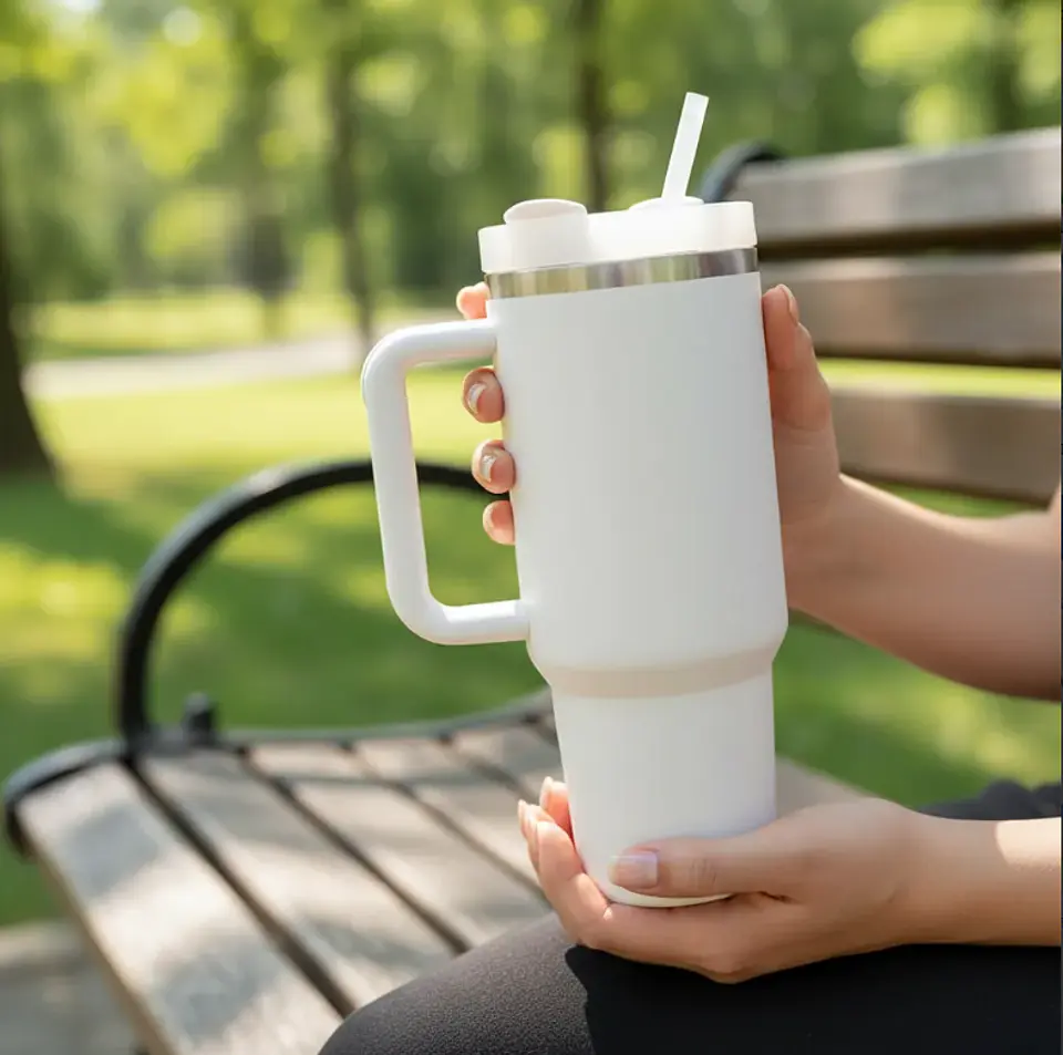 Vaso Térmico 1.2l Con Tapa, Asa Y Bombilla 3