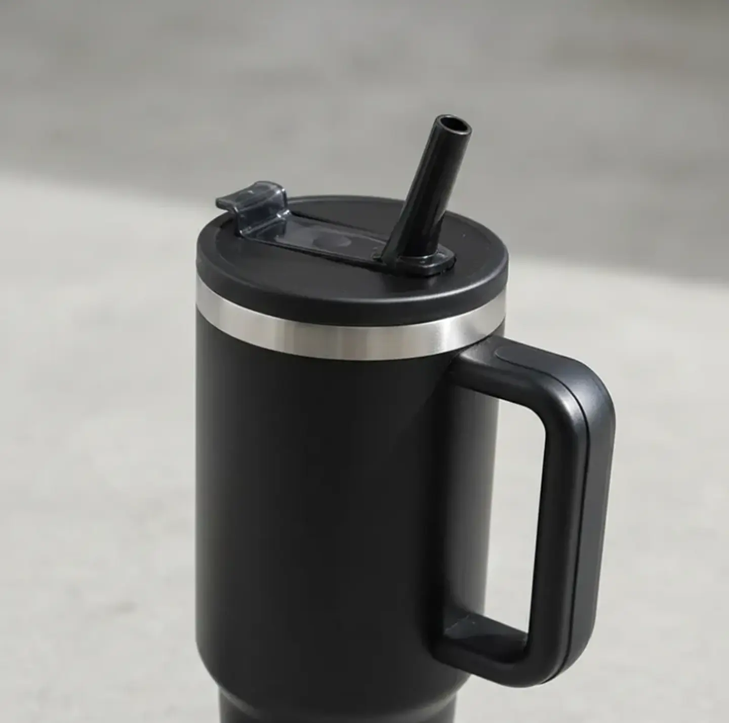 Vaso Térmico 1200ml Acero Inoxidable Con Asa Tapa Y Bombilla 2