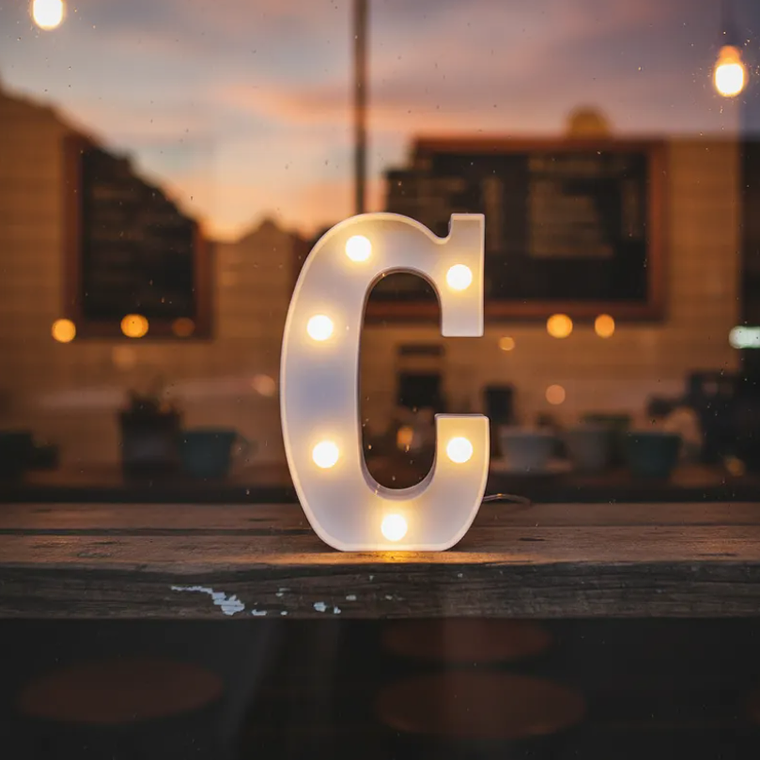 Letra C Luminosa Decorativa Con Luces Led  22cm 2
