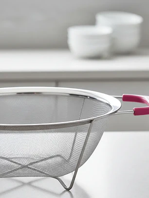 Colador De Acero Inoxidable Con Asas Rosas 26cm 