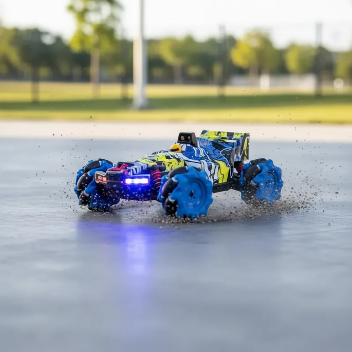 Auto A Control Remoto Stunt Drift 360° Recargable Con Luces 1