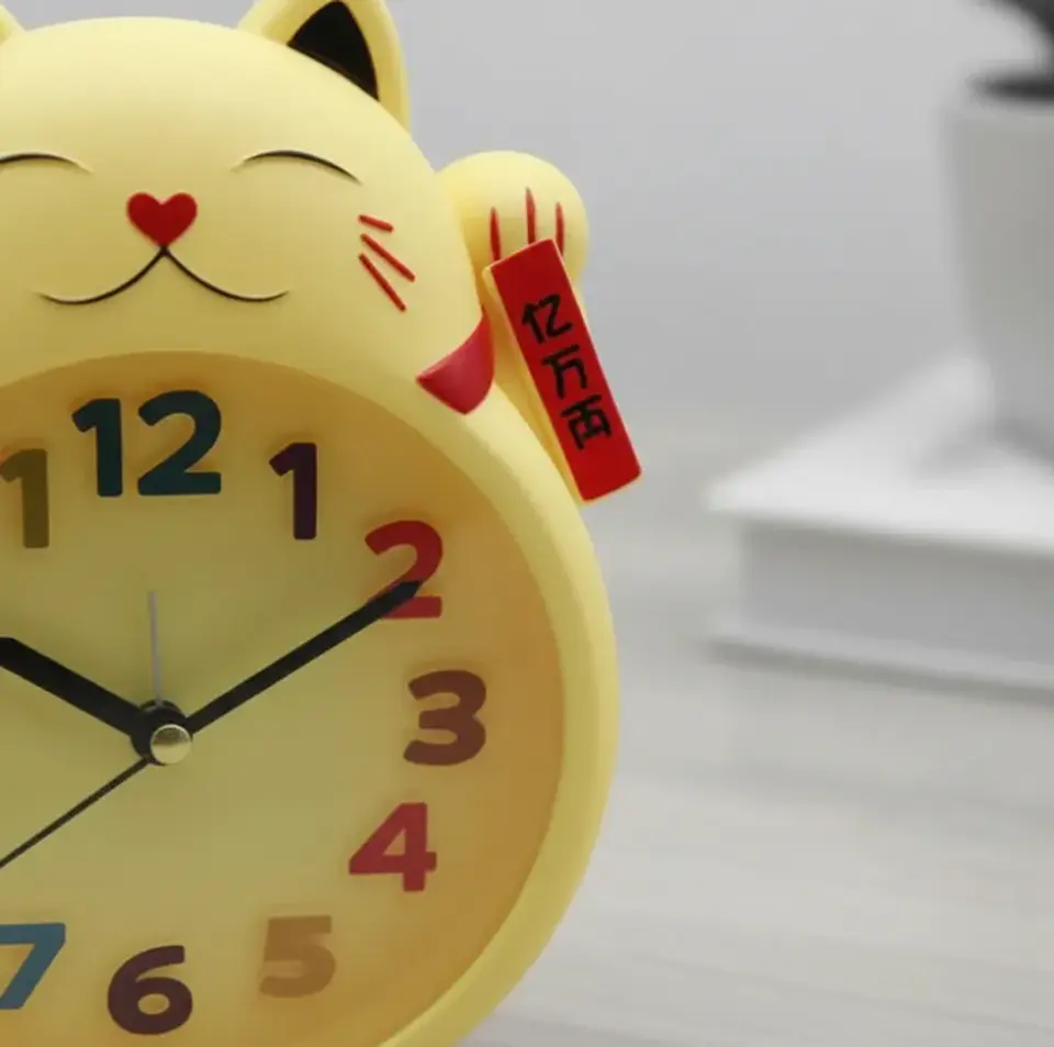Reloj Despertador Gato De La Suerte Maneki-neko Decorativo 4