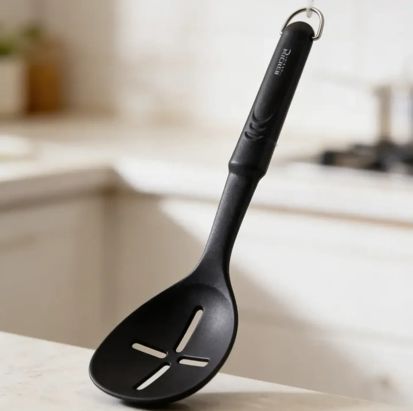 Cuchara Espumadera Ranurada Para Cocina 35.5cm Negro 3
