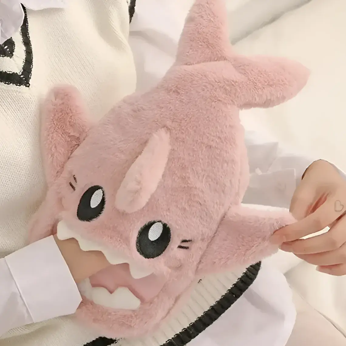 Guatero De Peluche Forrado Tiburón Infantil Kawaii 1000ml 3