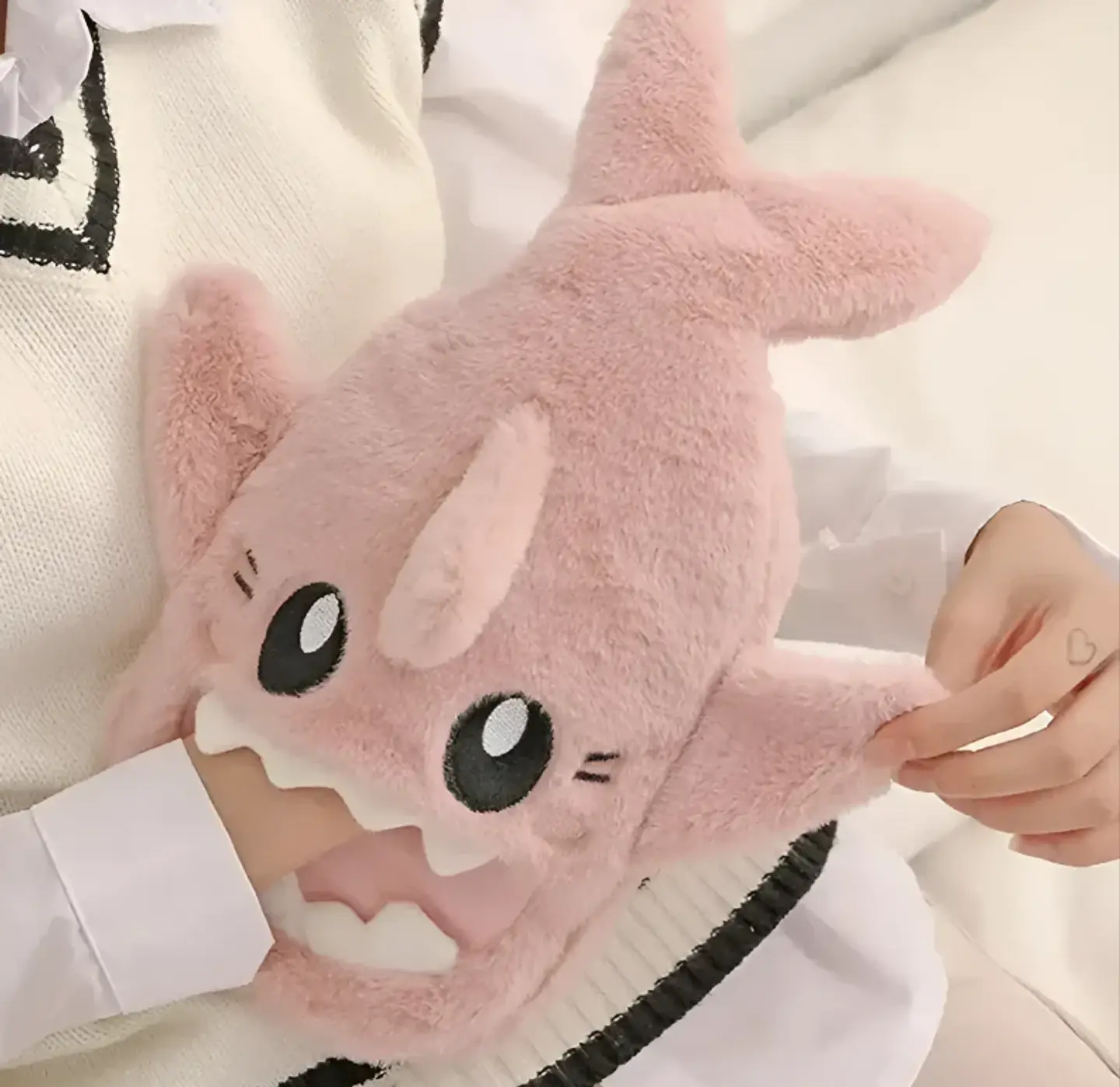 Guatero De Peluche Forrado Tiburón Infantil Kawaii 1000ml 3