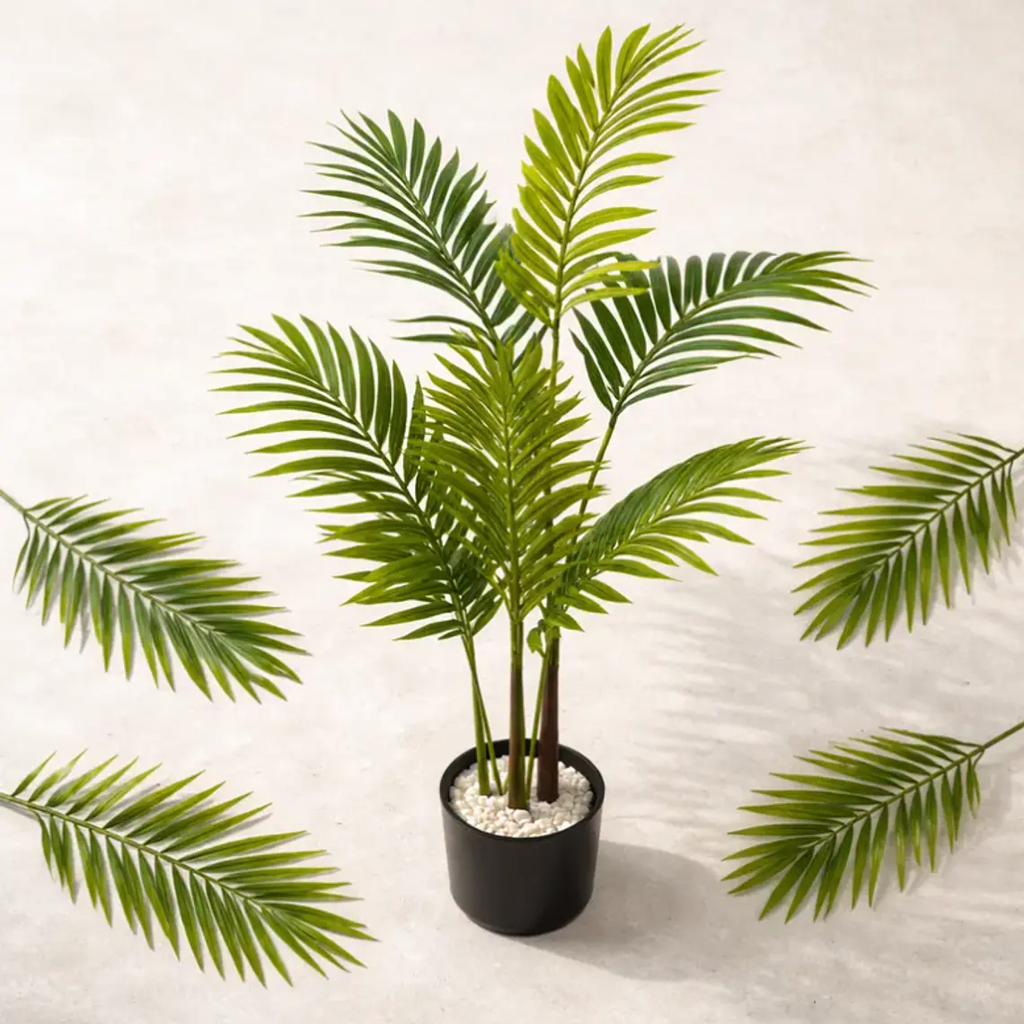 Planta Artificial Palmera Decorativa 0,9cm Con Macetero Negro 7