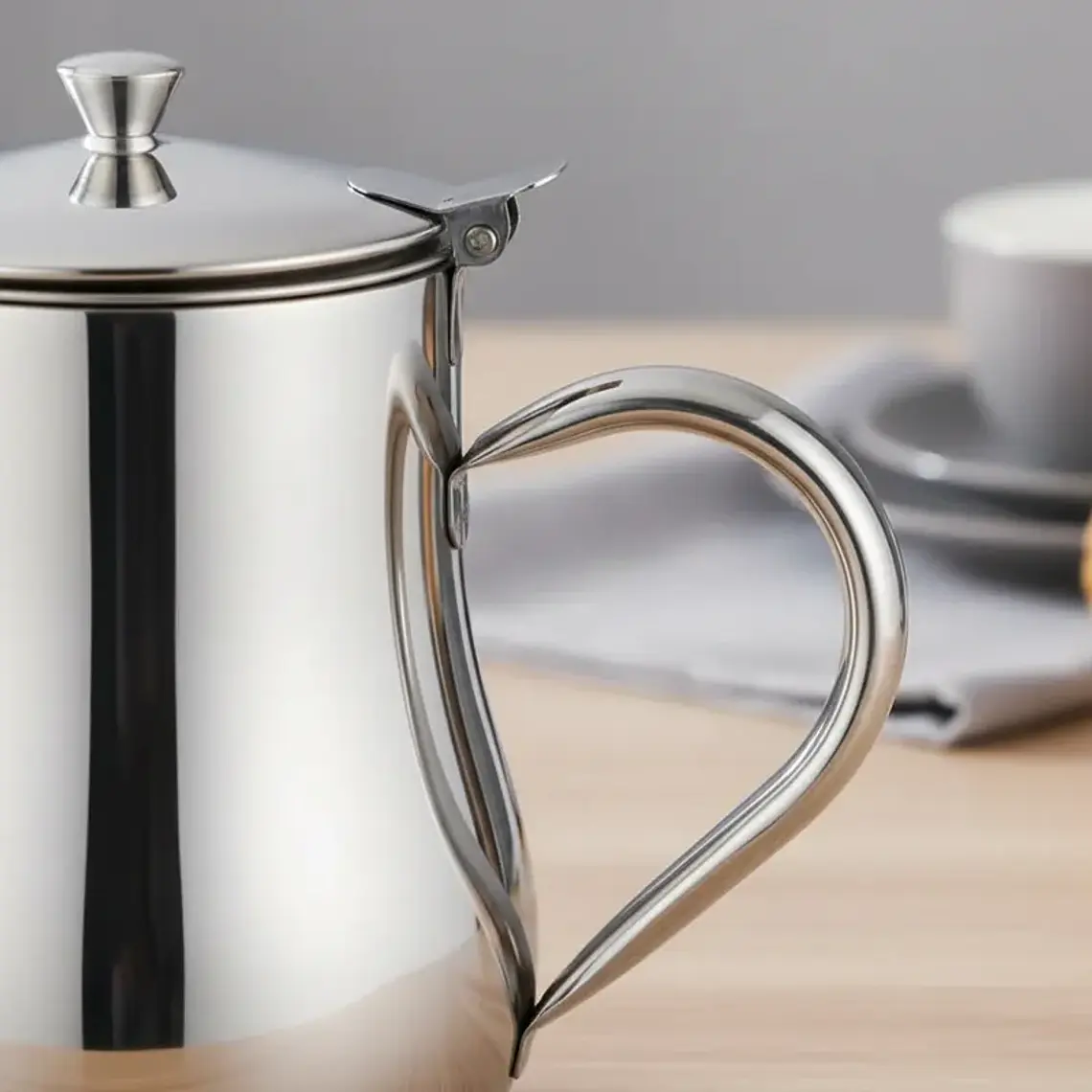 Jarra Tetera Cafetera Acero Inoxidable con Tapa y Pico 70oz 2