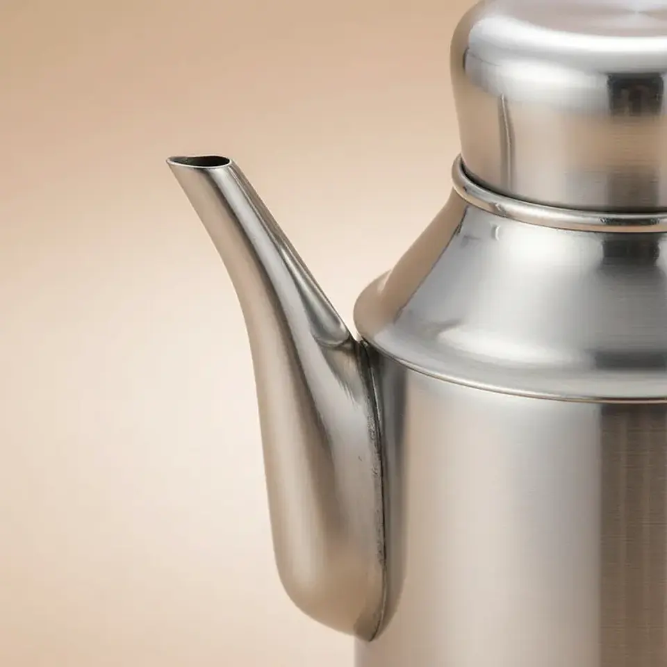 Tetera Genérica 250 mL con Manija de Acero Durable 2