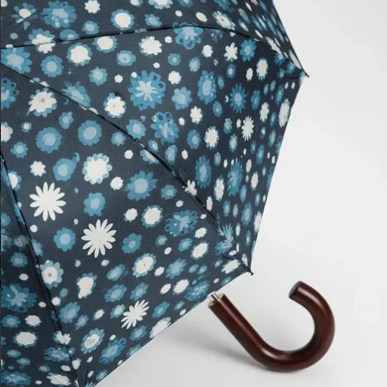 Paraguas Grande Diseño Burbujas Colores Mango Curvo 6