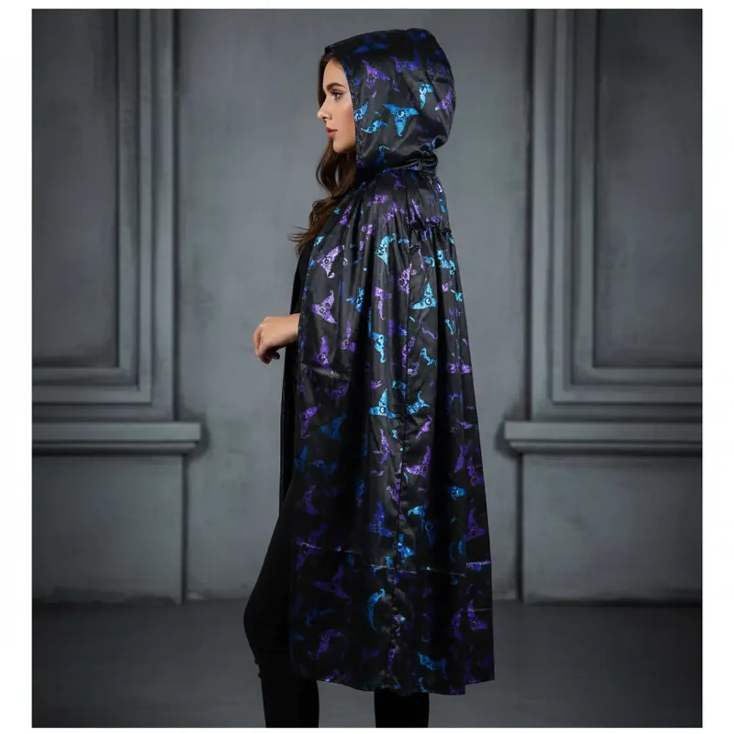 Capa Halloween Bruja Con Capucha 120cm Estampada 4
