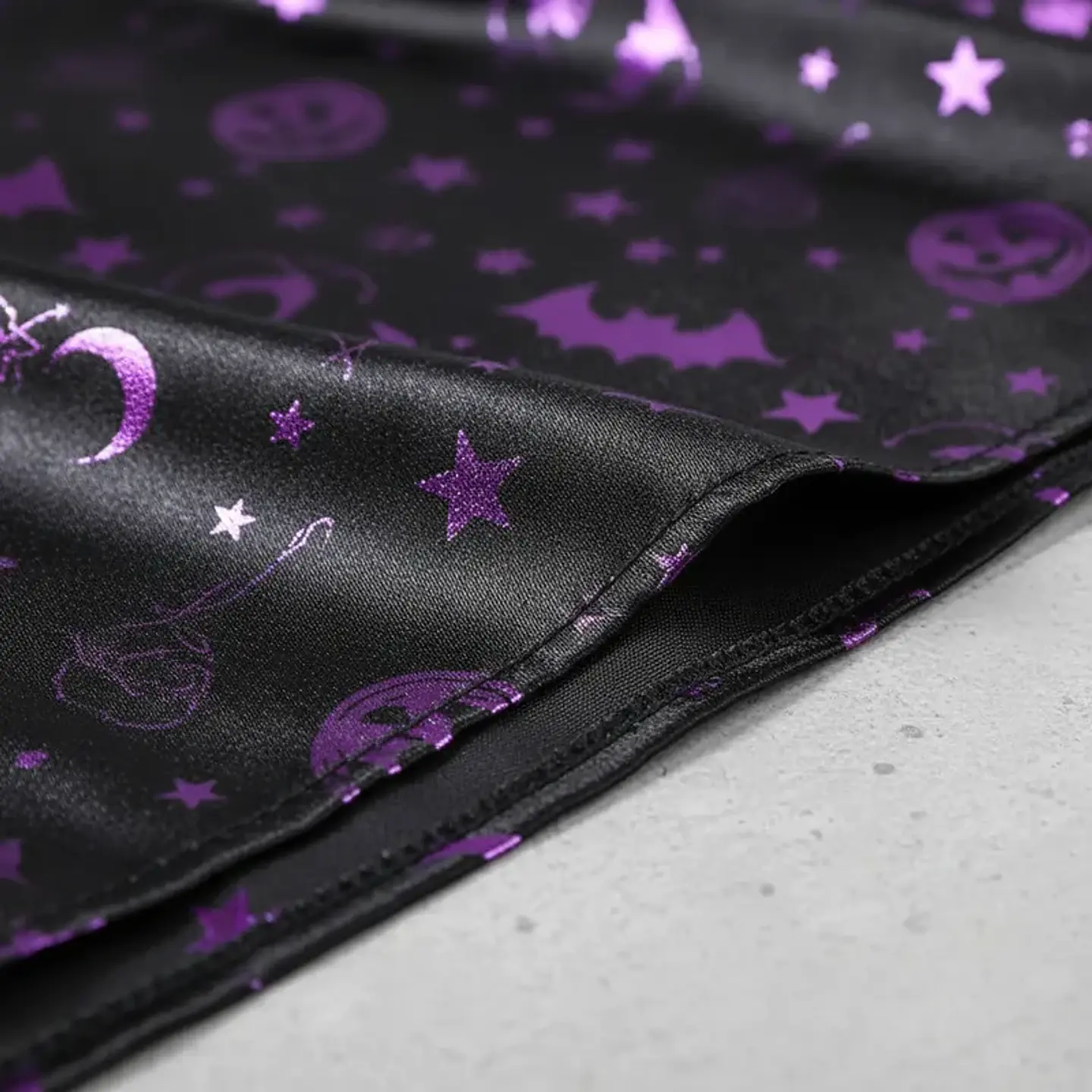 Capa Halloween Bruja Con Capucha 120cm Estampada 5