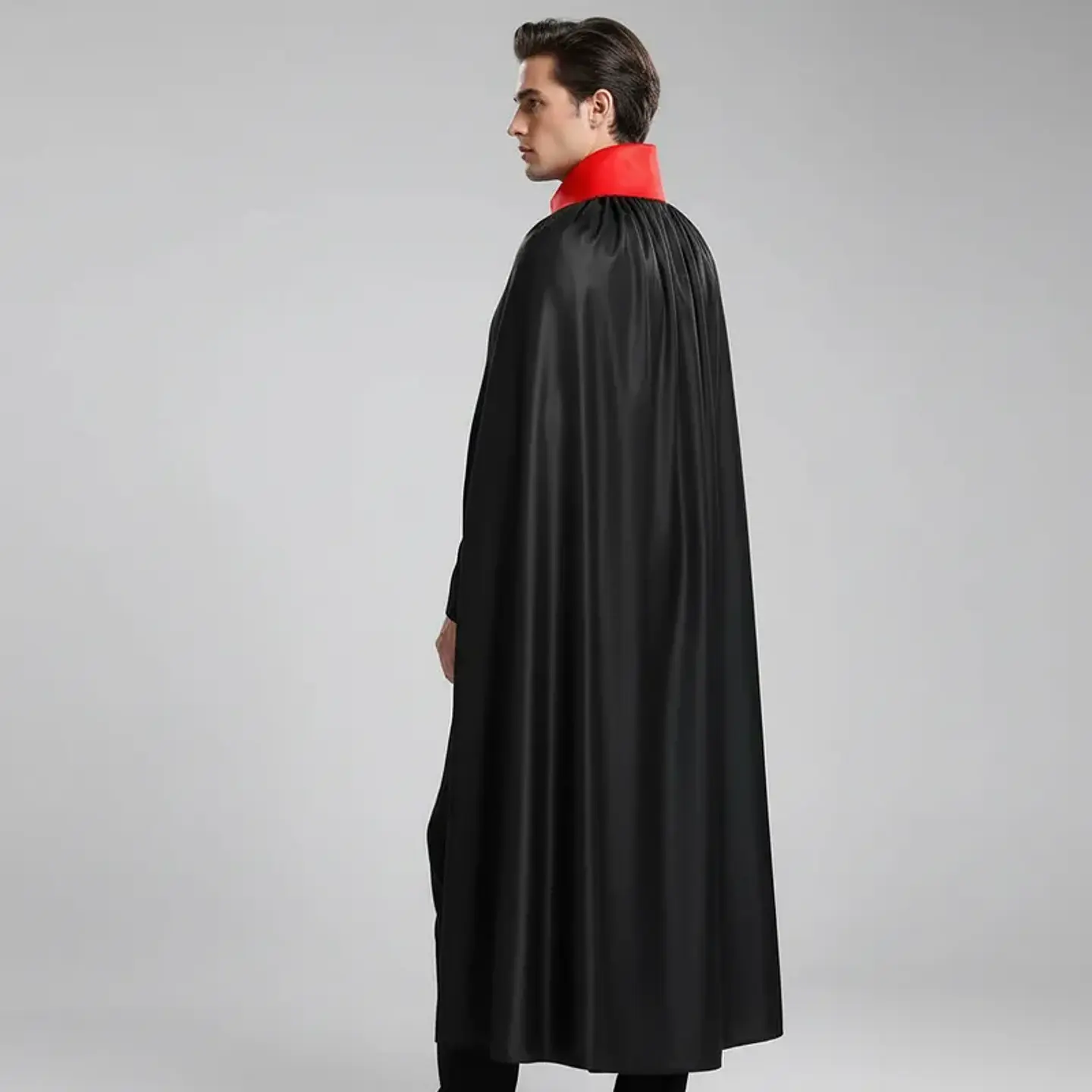 Capa De Vampiro Halloween 140cm Negra Con Cuello Rojo 4