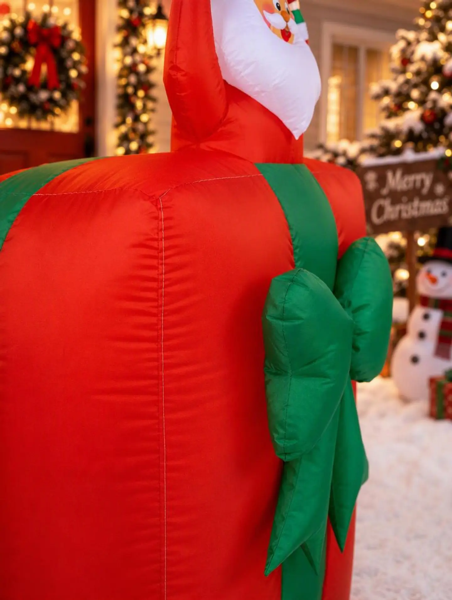 Papá Noel con regalo y movimiento vertical, inflable eléctrico con luces 150cm 4