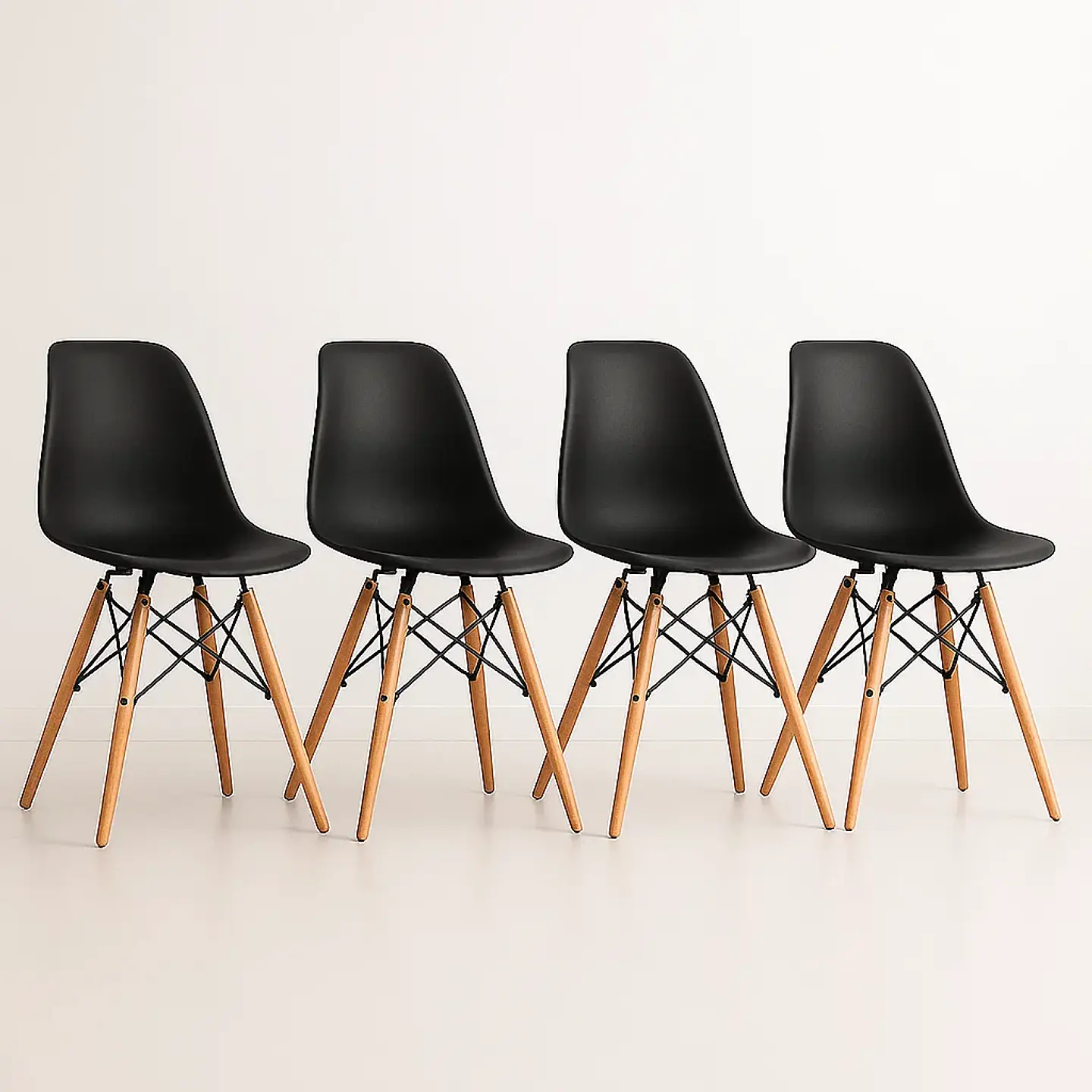 Pack de 4 Sillas Eames Negra 1