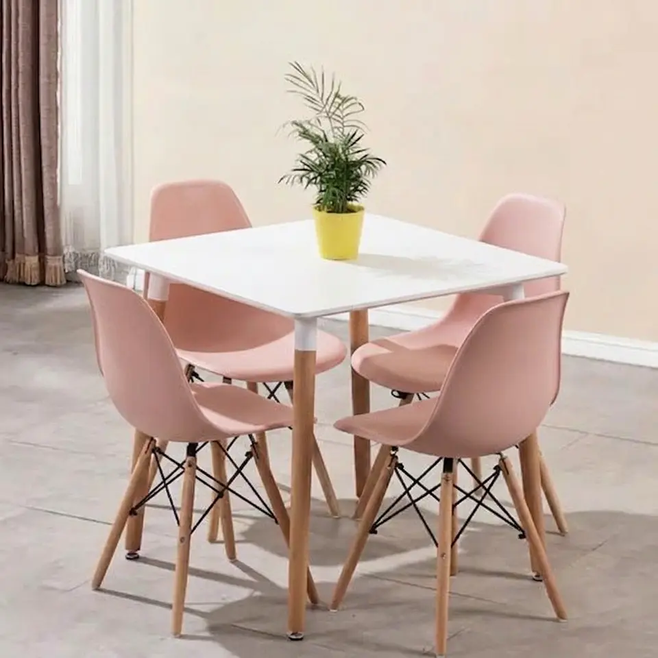 Comedor Mesa Eames Cuadrada  + 4 Sillas Eames  14