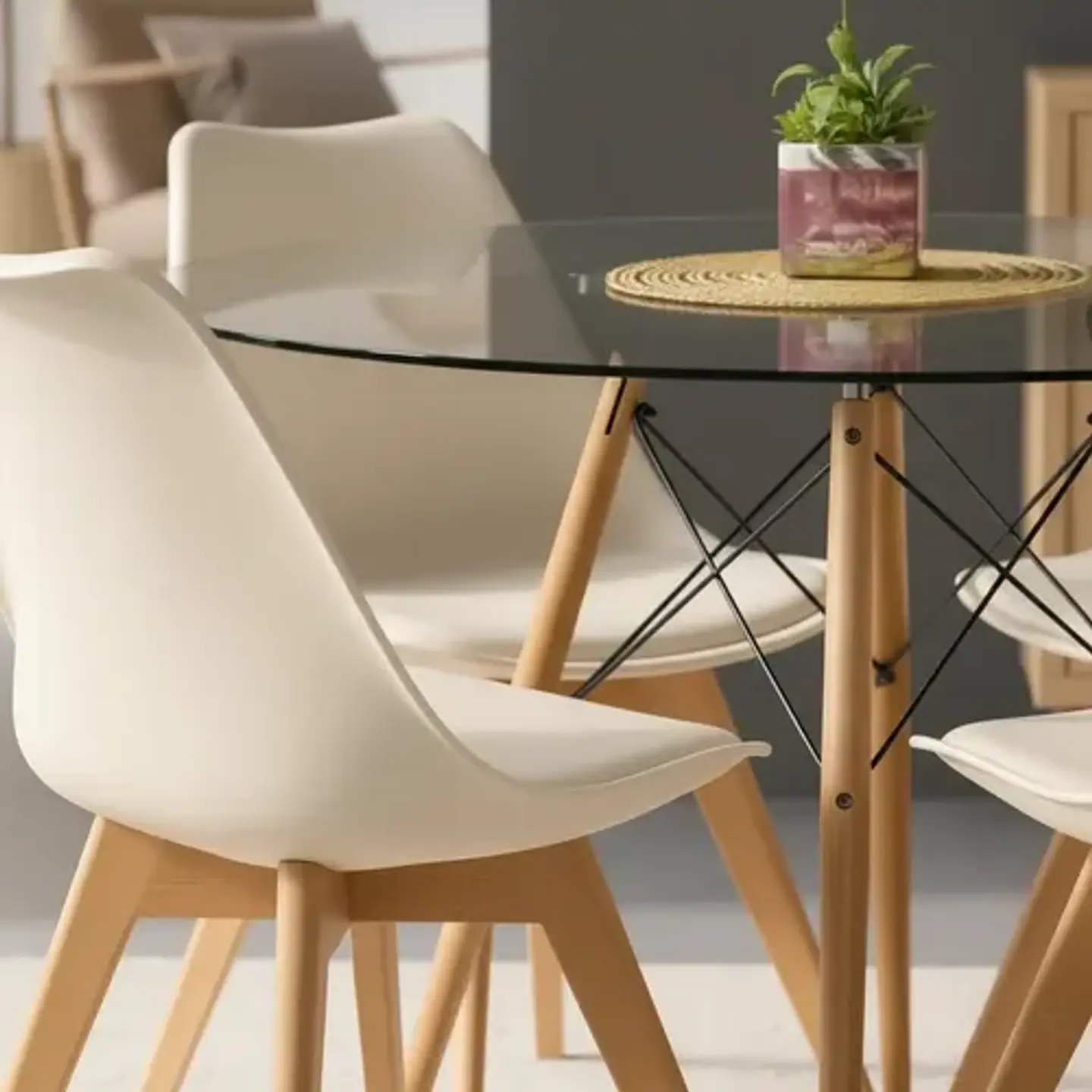 Mesa Eames De Vidrio De 80cm Y 4 Sillas De Tulip 8