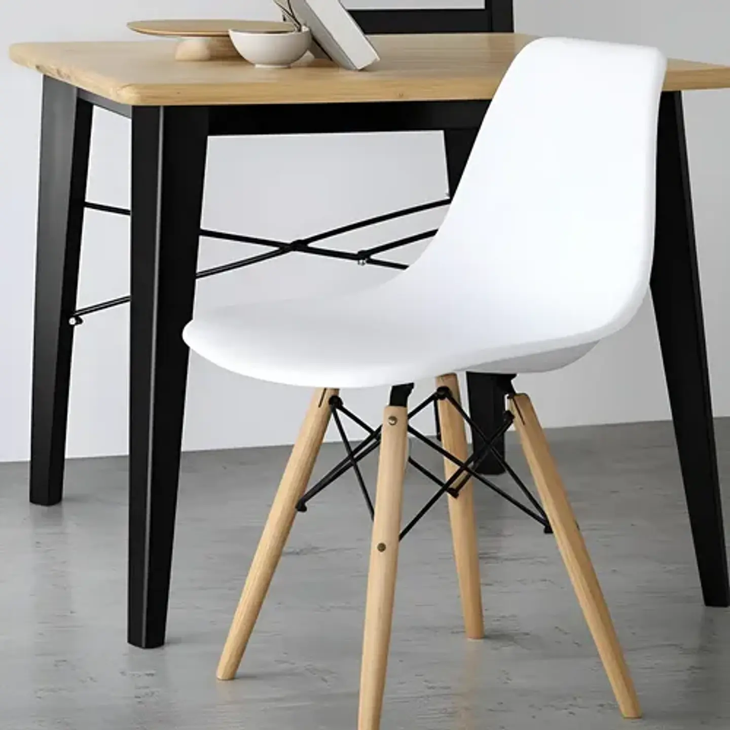 Silla De Comedor Eames Clásica 10
