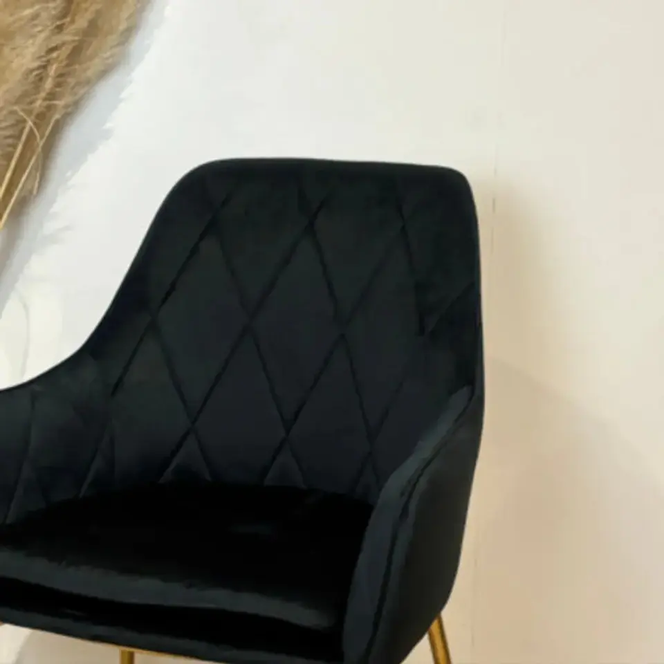 Sitial Diamante Patas Doradas 2