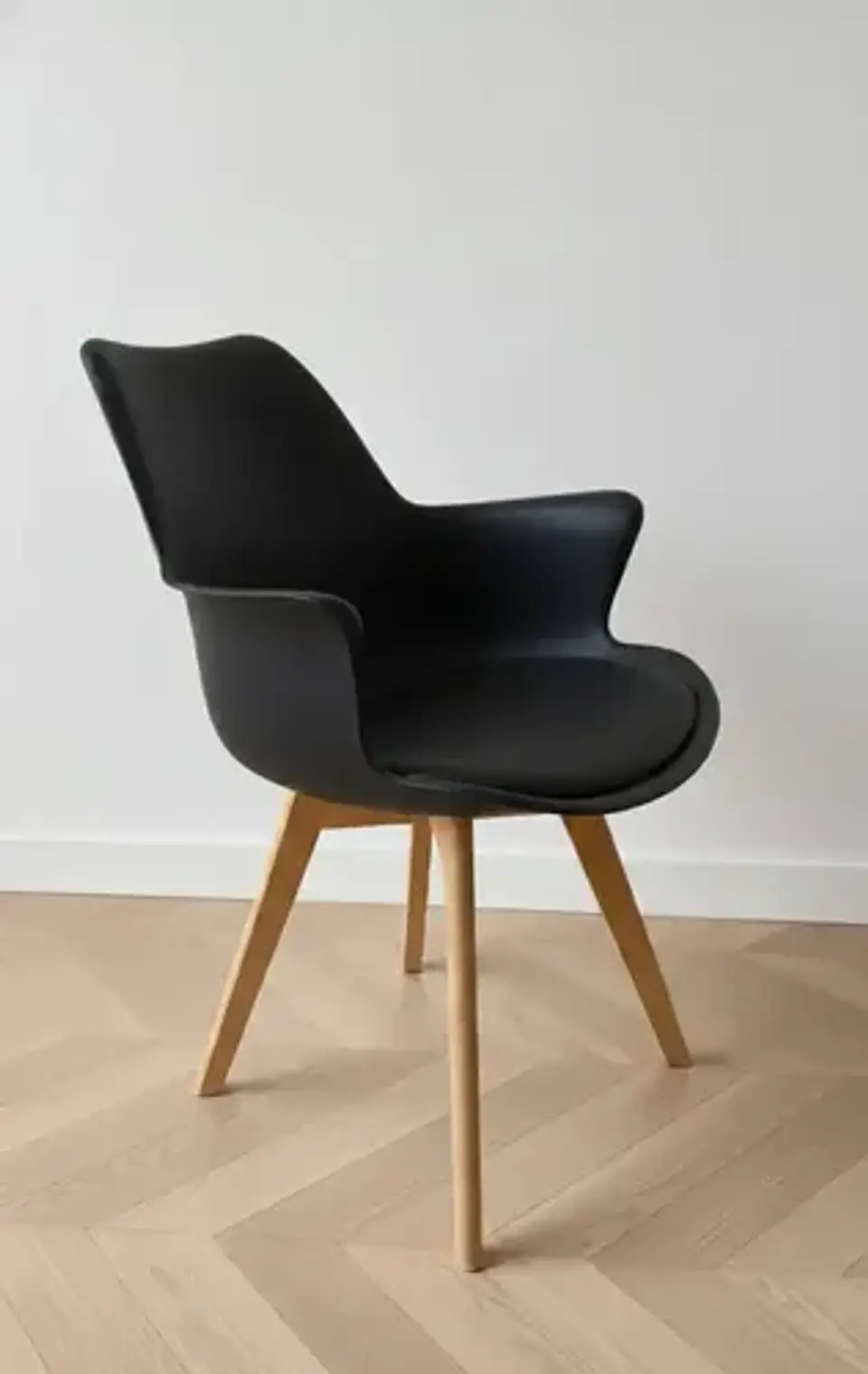 Sillon Butaca Eames Ecocuero Wood Con Cojin 6