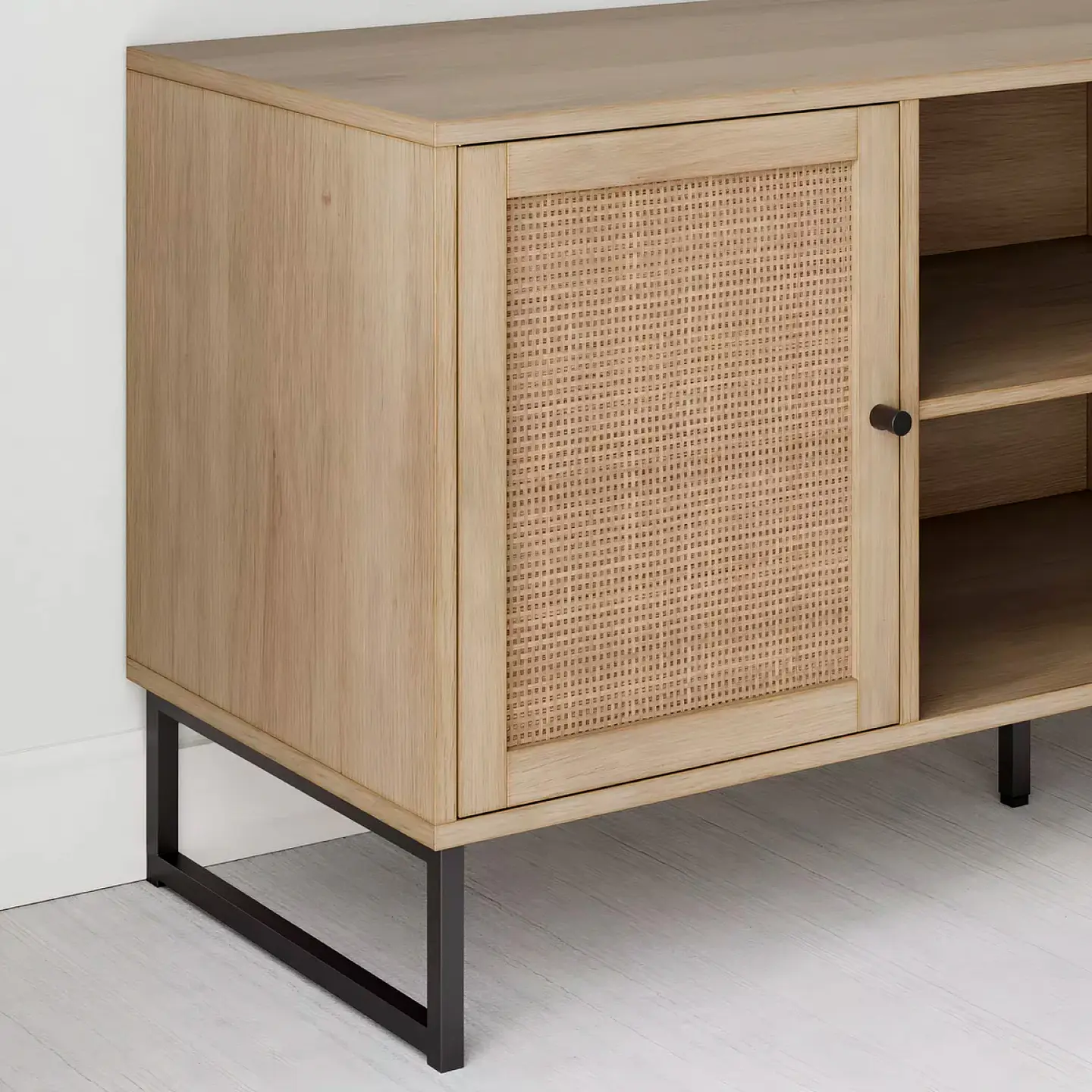 Rack de TV o Buffet Rattan Rustico Dos Puertas 5
