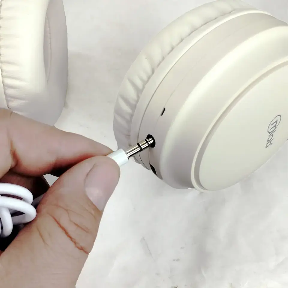 MLAB AUDIFONO ANC BLUETOOTH TIPO C DINÁMICO STOP RUIDO BLANCO  4