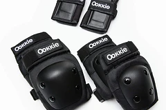 Ookkie Protecciones Niño Black X Small
