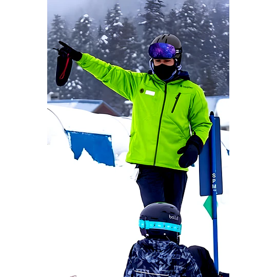 Chaqueta de nieve marca Under Armour, modelo Softshell (equipamiento técnico)